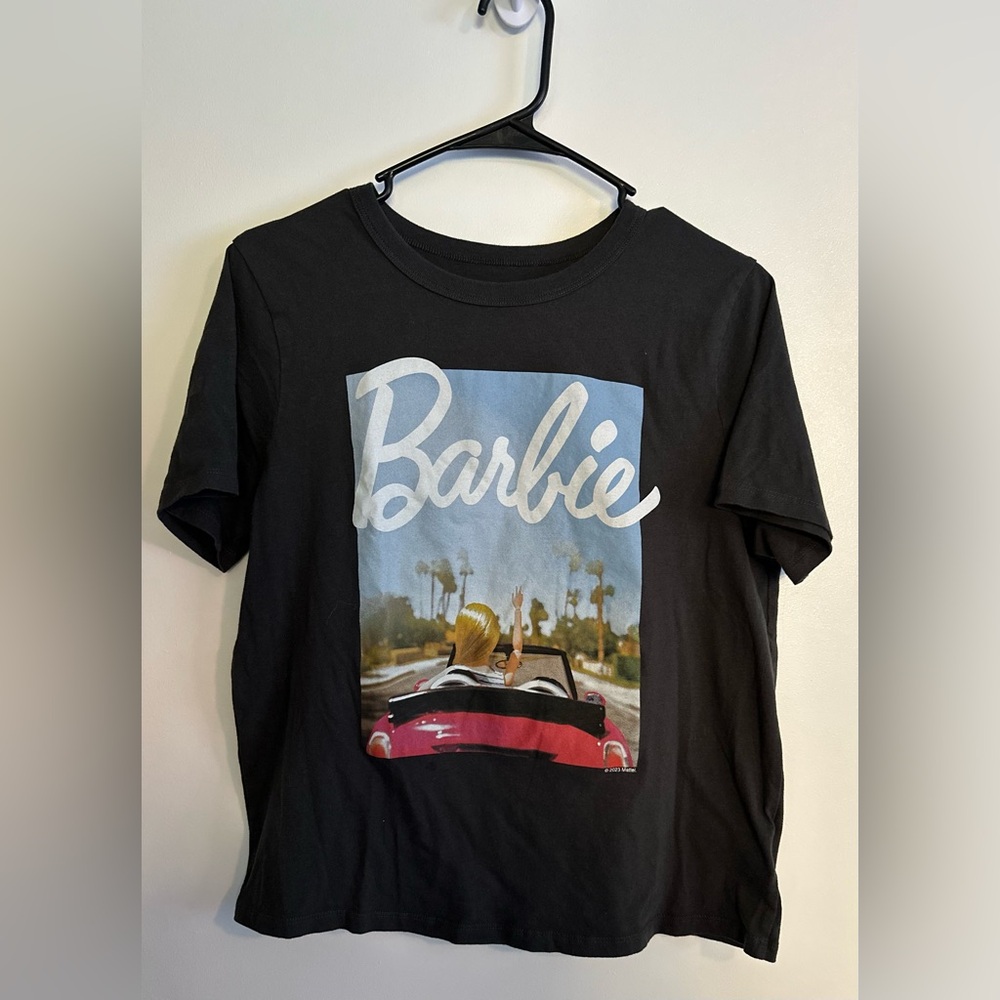 Old Navy. Barbie Graphic T-Shirt.
